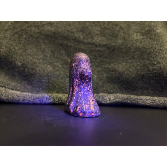 Small Yooperlite Ghost Carving UV Reactive - Picture 4 of 7